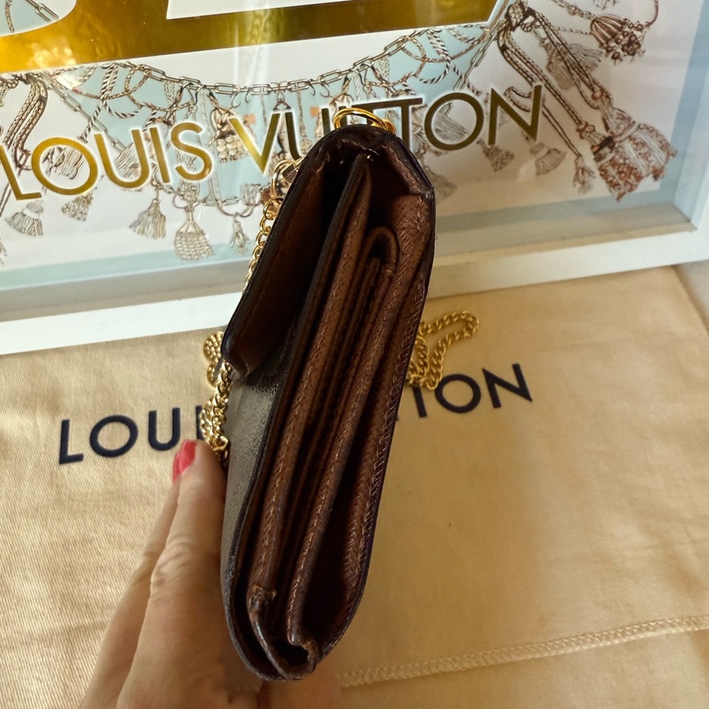 Louis Vuitton Brown Monogram Vintage Wallet on Chain - Picture 8 of 16